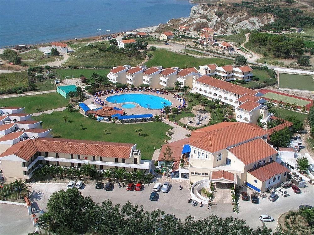 Argile Resort Mantzavináta エクステリア 写真